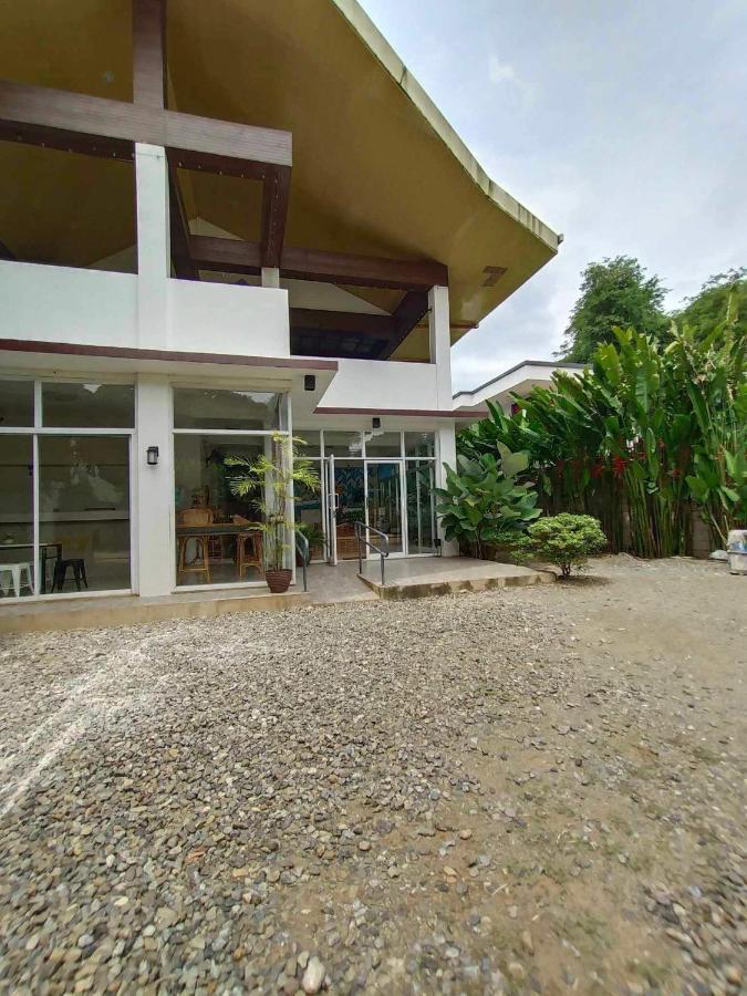 Frachette'S Bed & Breakfast Puerto Princesa Exterior foto